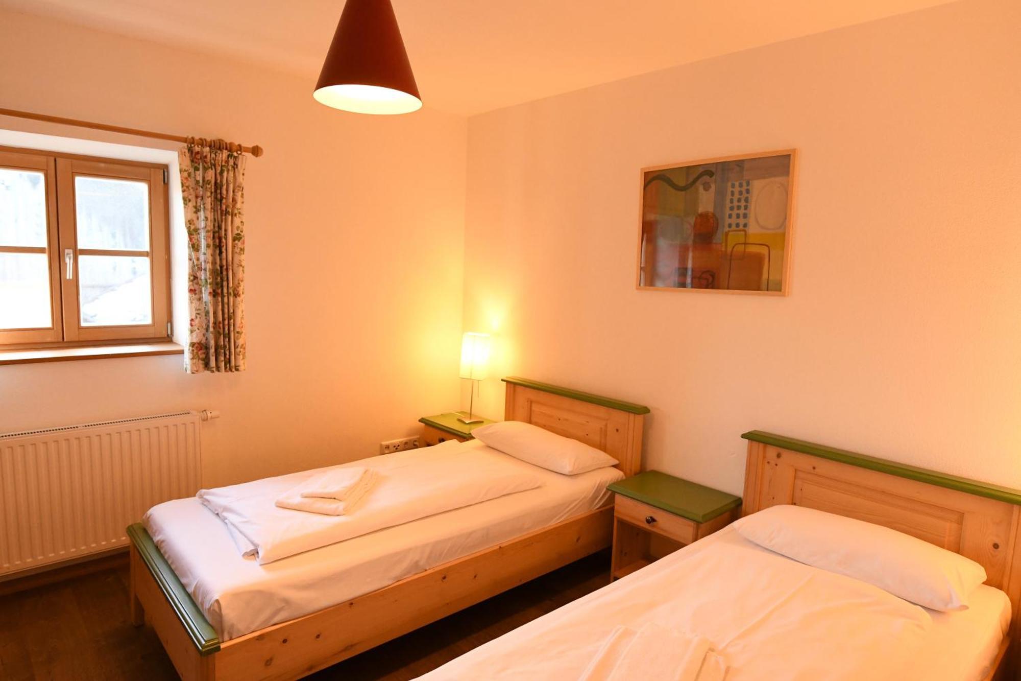 Zweilindenhof Hotel Seeshaupt Luaran gambar